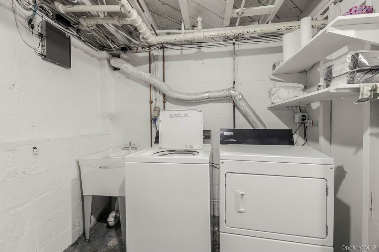 Interior, Utility Closets, Washer