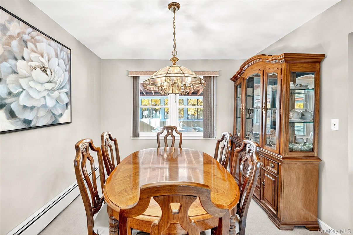 Dining room, Interior, Pendant Lights
