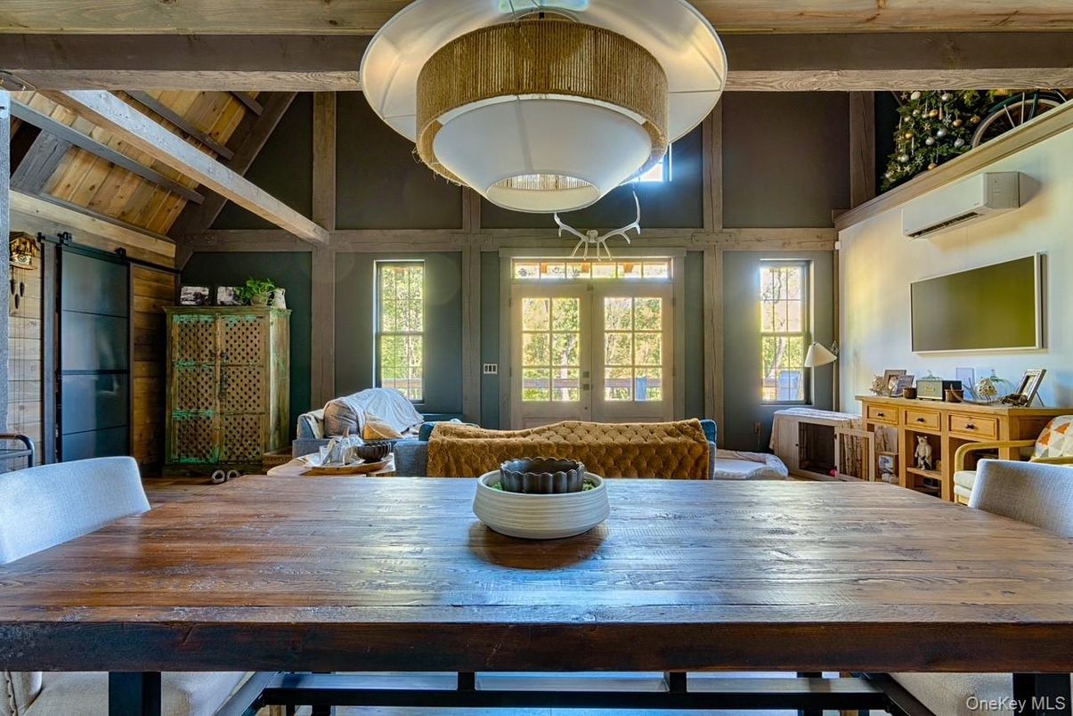 Dining room, Interior, Wooden Beams, Wooden Ceilings