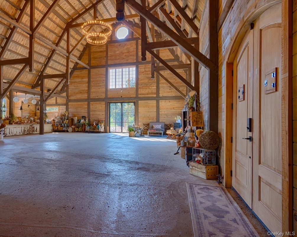 Chandelier, Interior, Pendant Lights, Wooden Beams, Wooden Ceilings, Wooden Walls