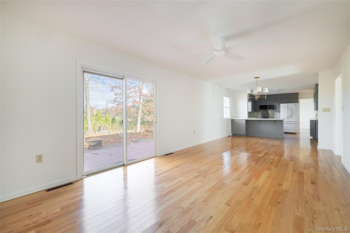Chandelier, Empty room, Interior, Kitchen, Stainless Steel Appliances, Wood Texture Flooring