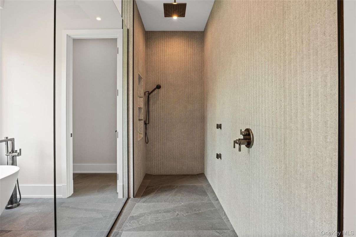 Bathroom, Free Standing Baths, Interior, Recessed Lighting