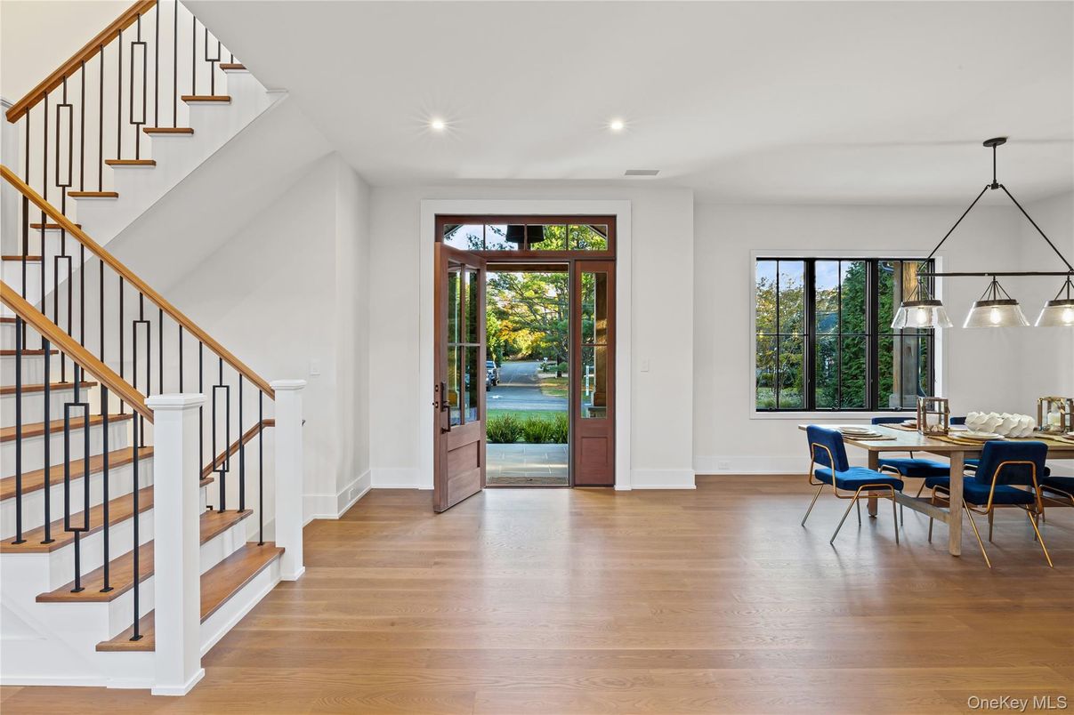Dining room, Interior, Pendant Lights, Recessed Lighting, Wood Texture Flooring