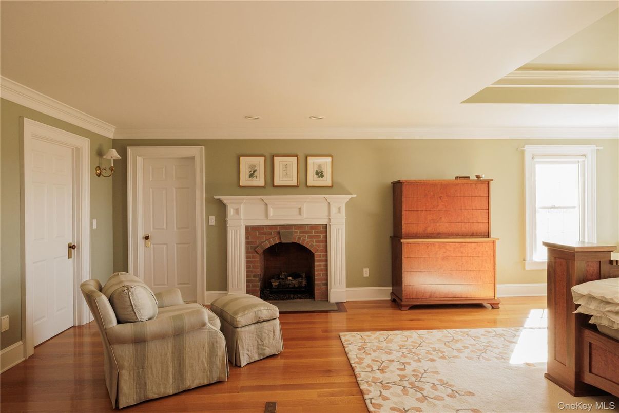 Fireplace, Interior, Recessed Lighting, Wood Texture Flooring