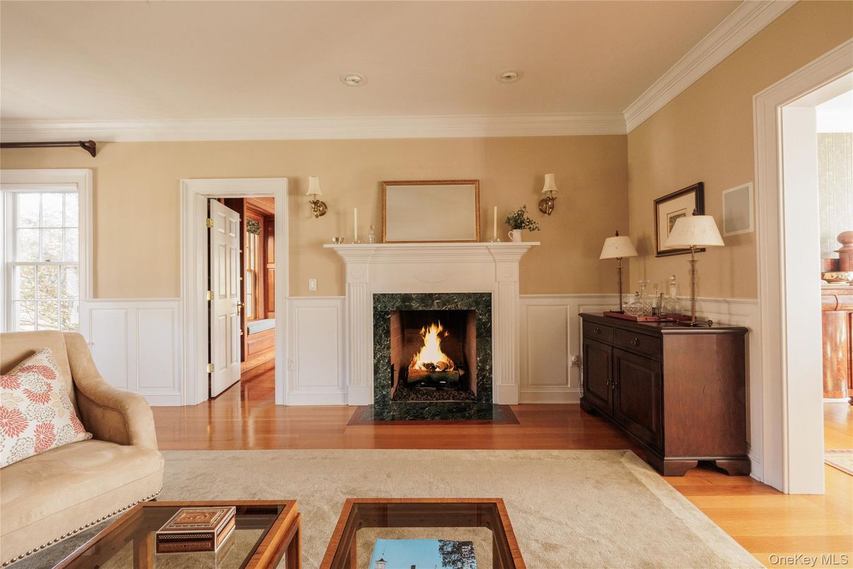 Fireplace, Interior, Living room, Recessed Lighting, Wood Texture Flooring