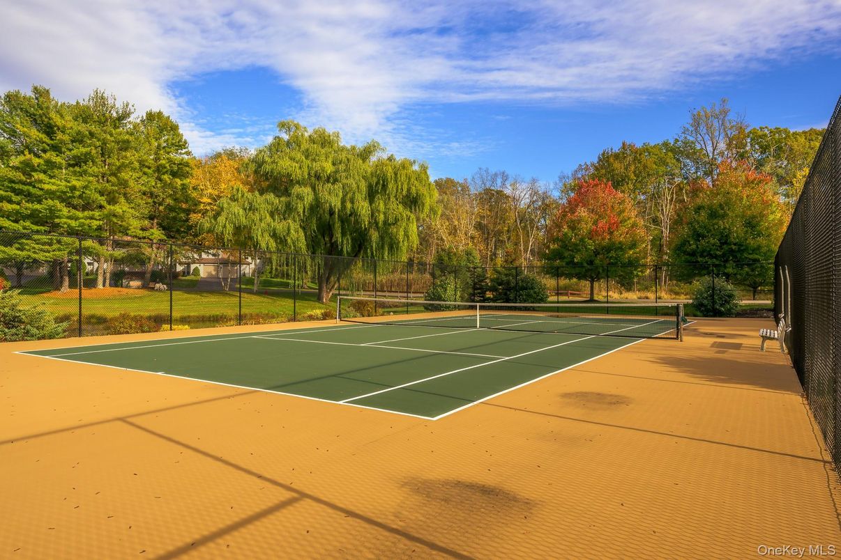 Exterior, Tennis Courts