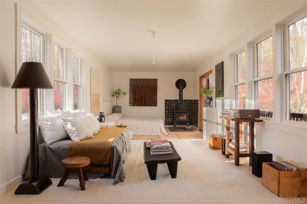 Fireplace, Interior, Living room