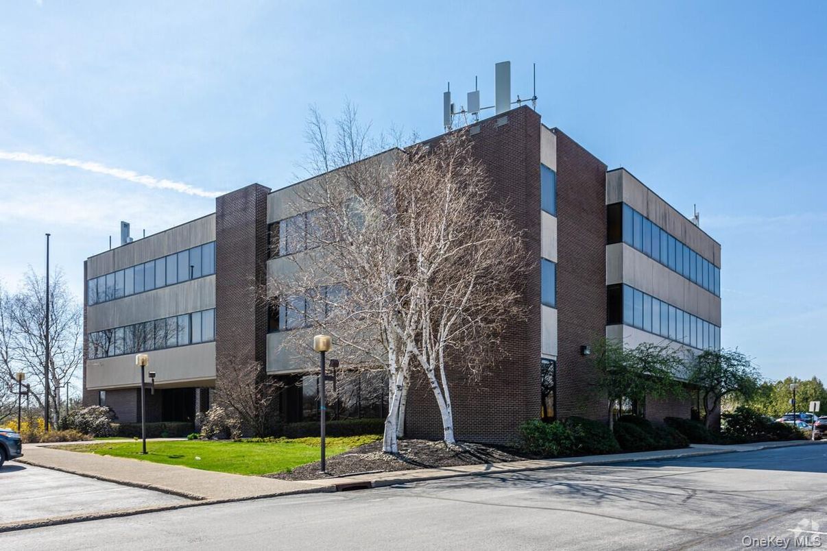 Exterior, Facade, Condo Building