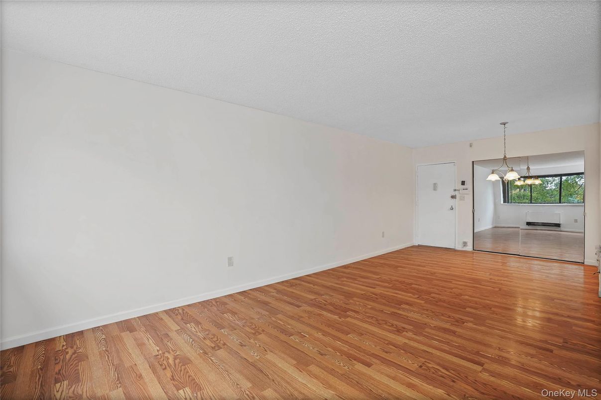 Empty room, Interior, Pendant Lights, Wood Texture Flooring