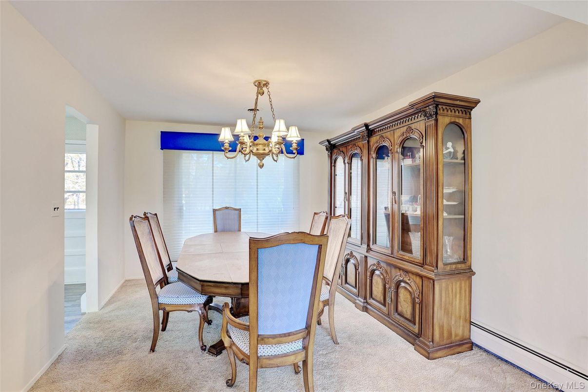 Chandelier, Dining room, Interior