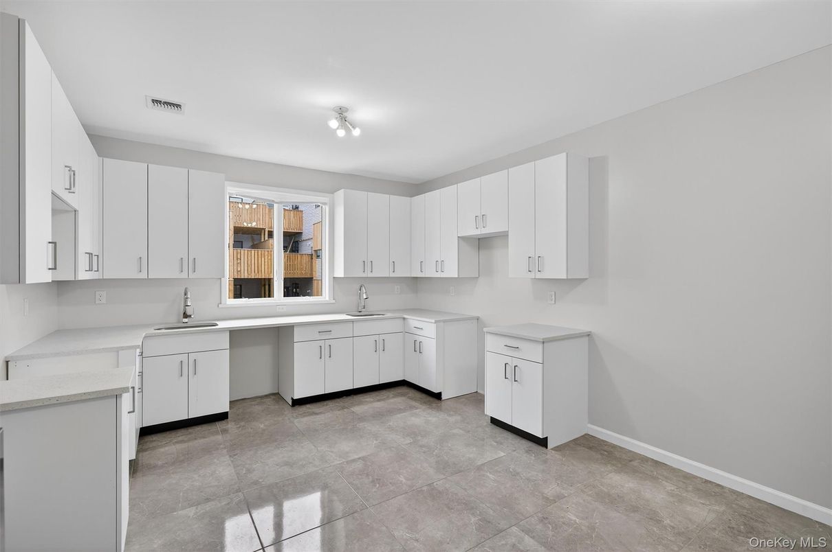 Interior, Kitchen, Washer