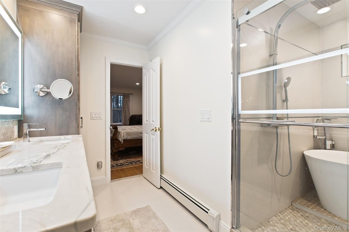 Bathroom, Free Standing Baths, Glass Shower, Interior, Recessed Lighting