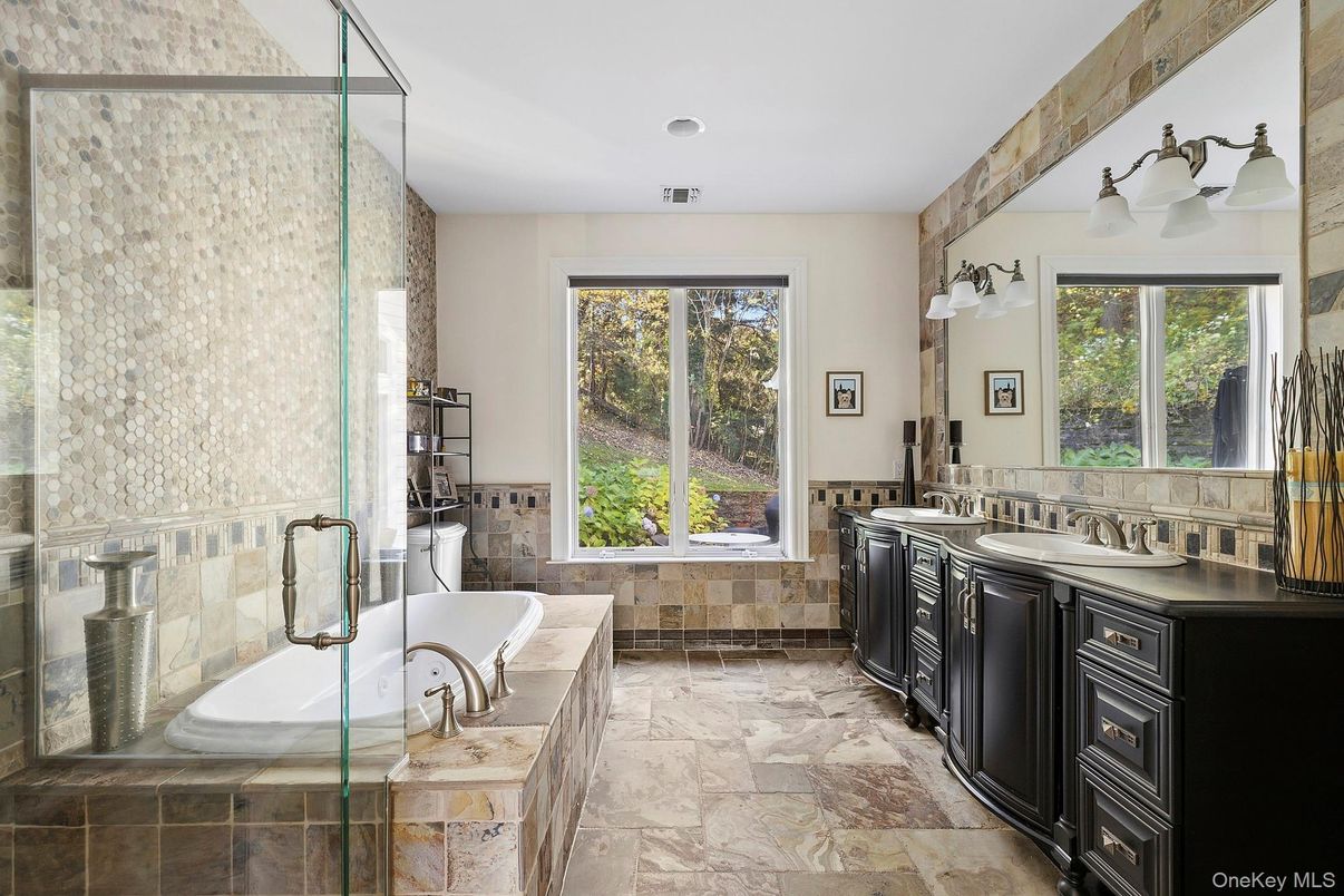 Bathroom, Dual Sink Vanities, Glass Shower, Interior, Recessed Lighting