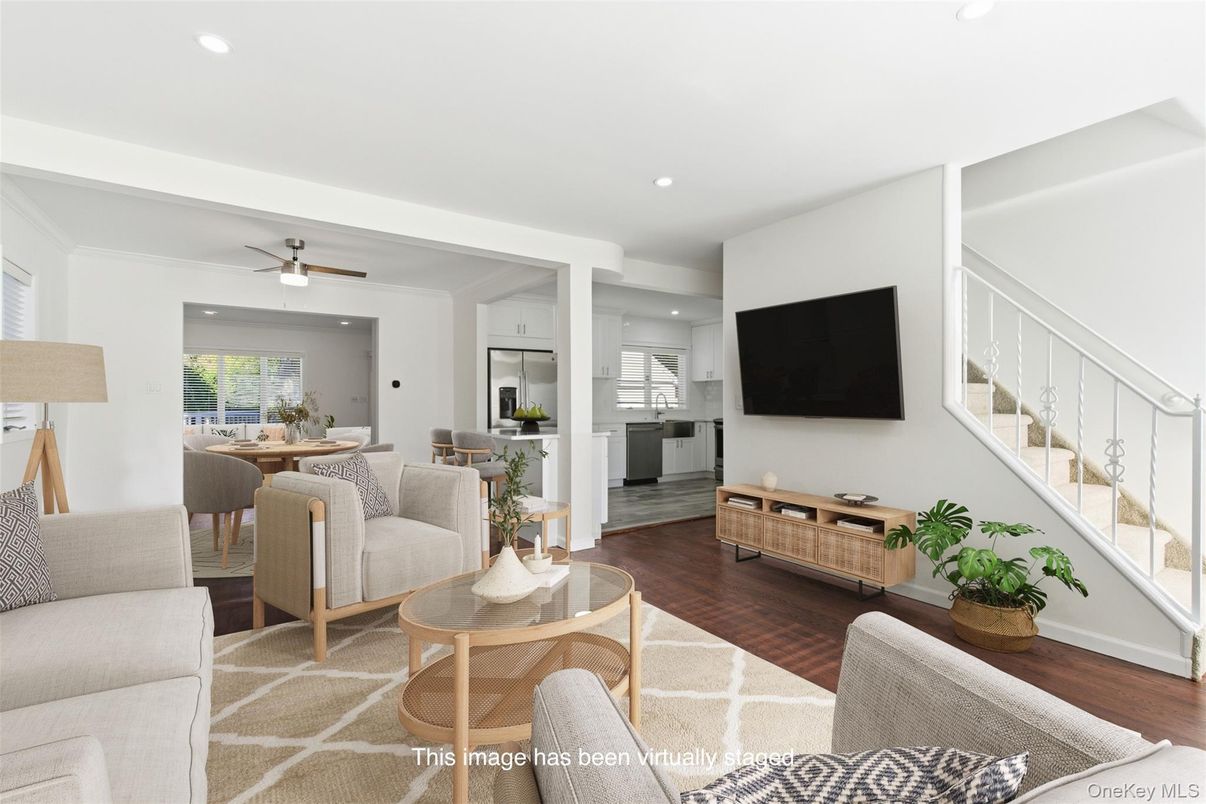 Dining room, Interior, Living room, Recessed Lighting, Wood Texture Flooring