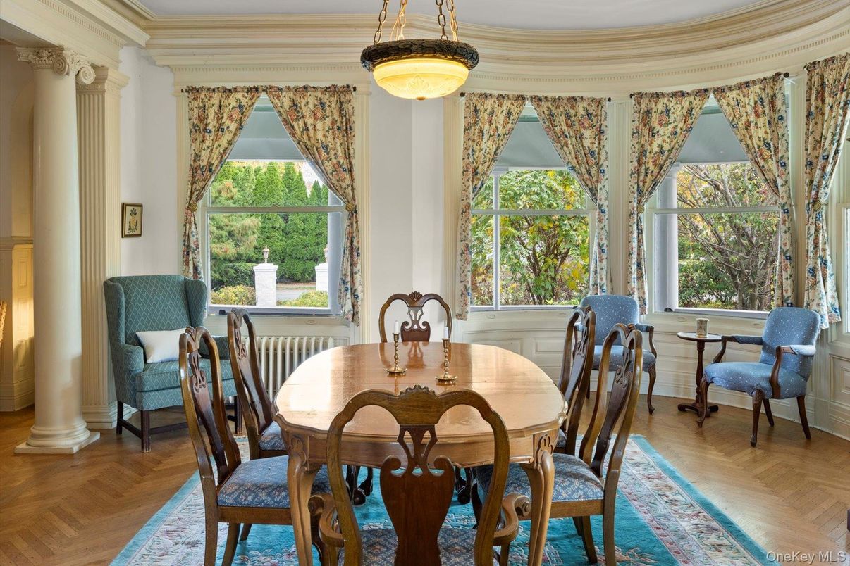 DE Listing image placeholder