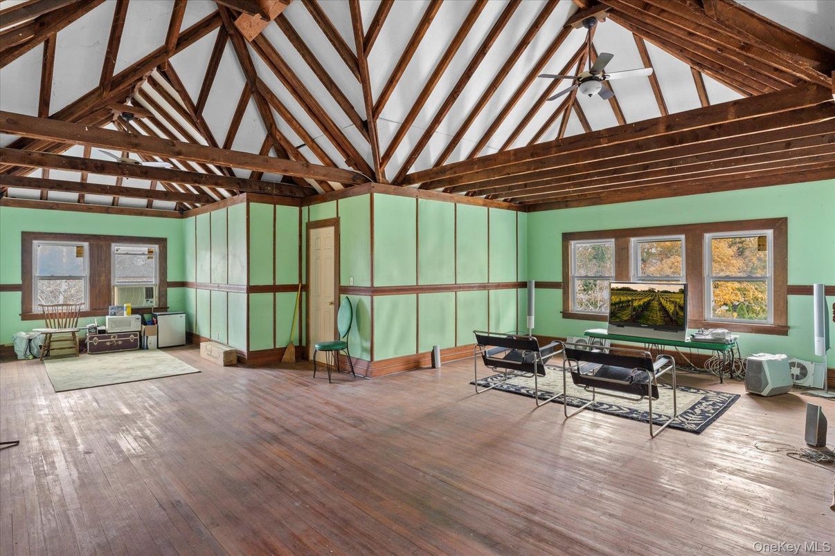 DE Listing image placeholder