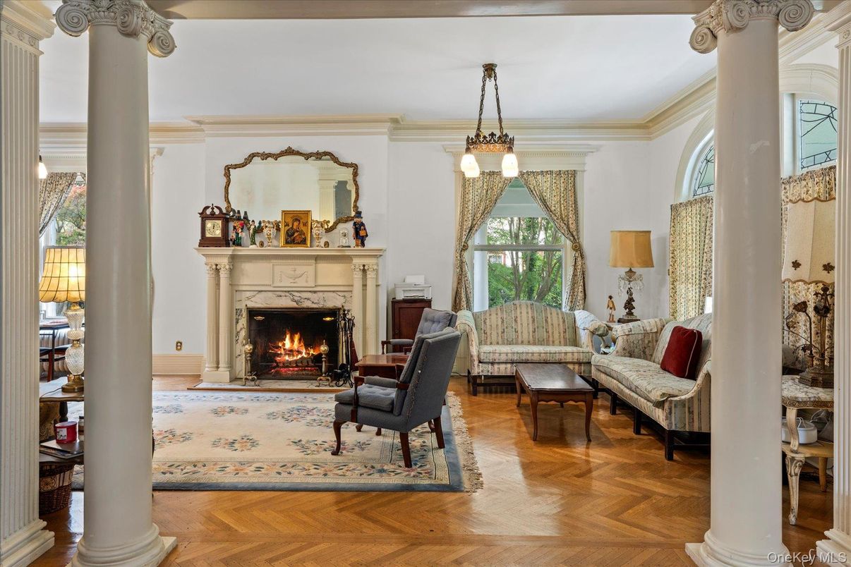 DE Listing image placeholder