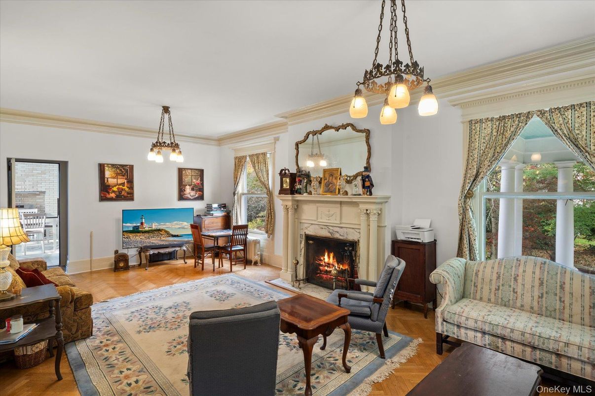 DE Listing image placeholder