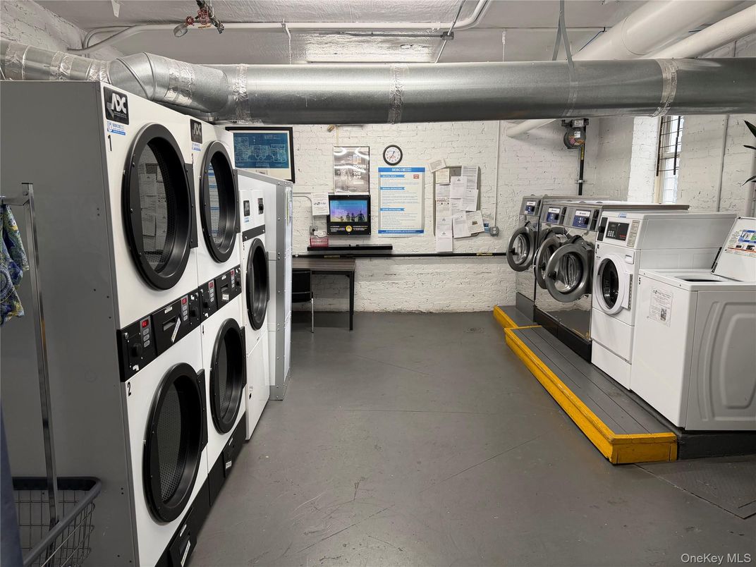 Interior, Stone Walls, Washer