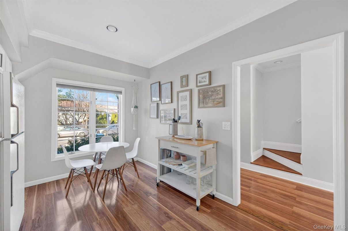 Dining room, Interior, Recessed Lighting, Wood Texture Flooring