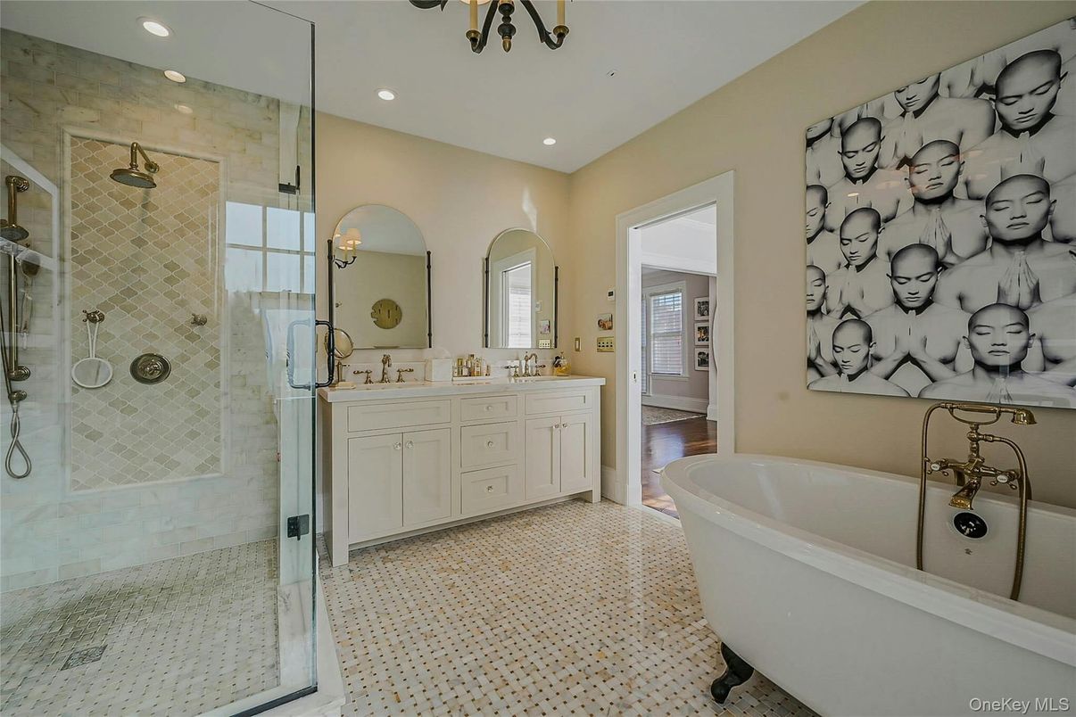 Bathroom, Dual Sink Vanities, Free Standing Baths, Glass Shower, Interior, Recessed Lighting