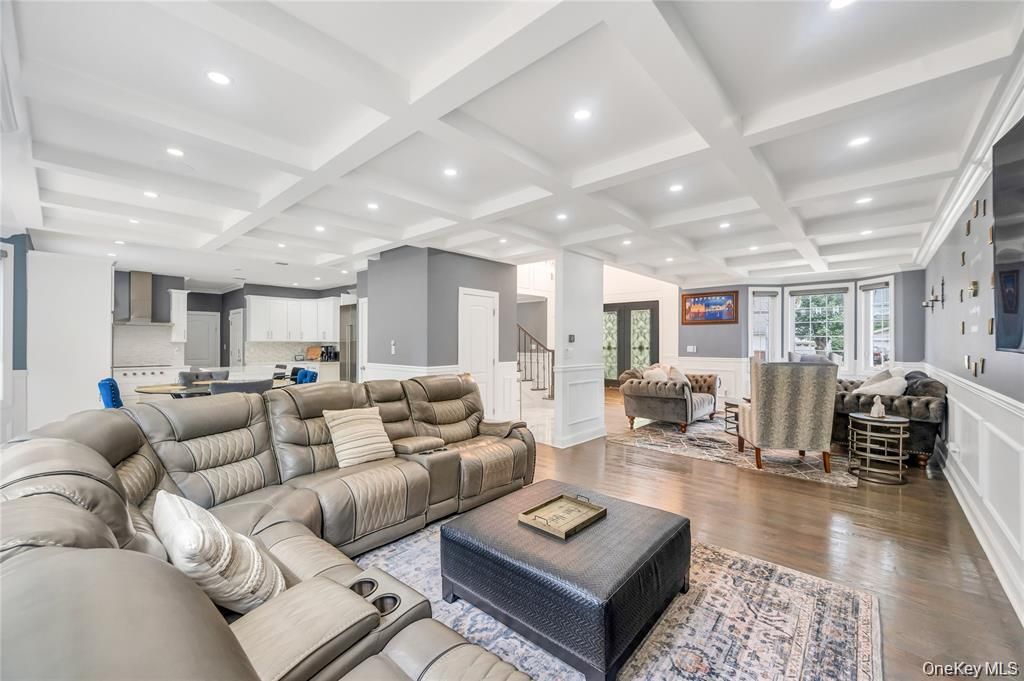 Dining room, Interior, Kitchen, Living room, Recessed Lighting, Wood Texture Flooring