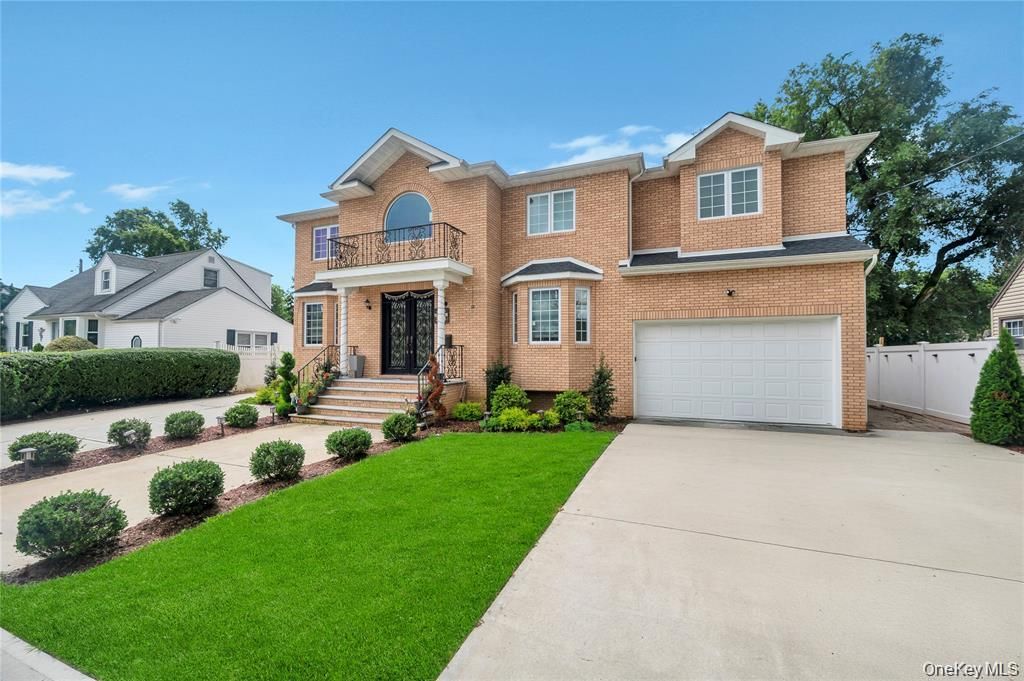 Attached, Exterior, Facade, Brick Facade, Brick Traditional