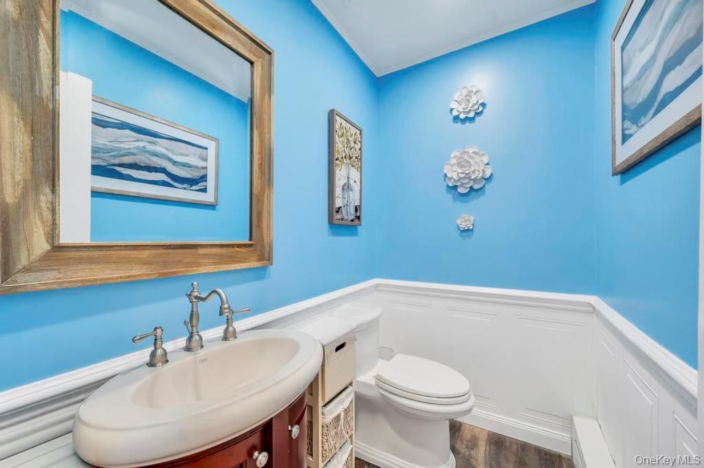 Bathroom, Interior, Wood Texture Flooring