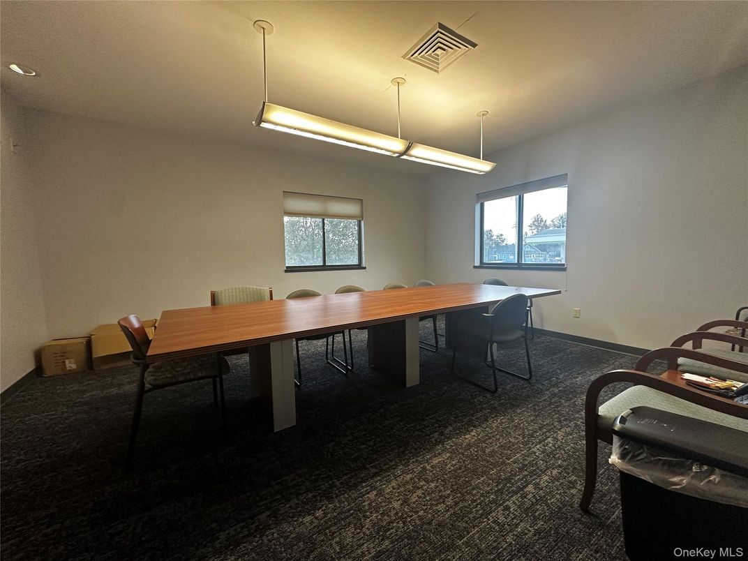 Dining room, Interior, Pendant Lights, Recessed Lighting