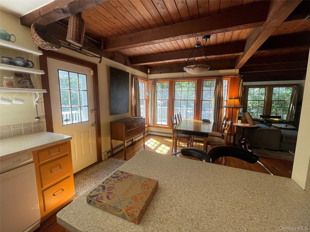 Dining room, Interior, Living room, Pendant Lights, Wooden Beams, Wooden Ceilings, Wood Texture Flooring