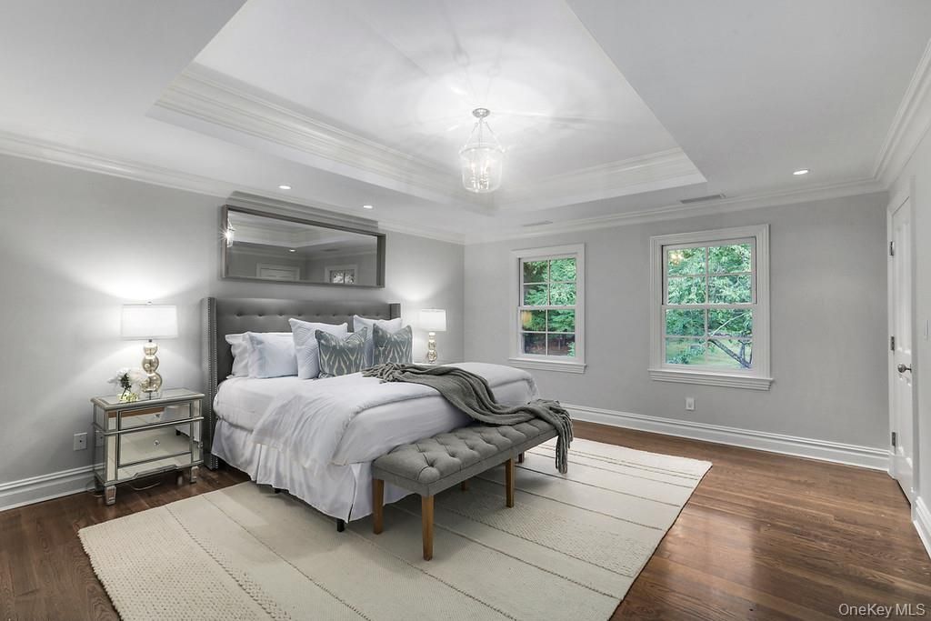 Bedroom, Interior, Pendant Lights, Recessed Lighting, Wood Texture Flooring