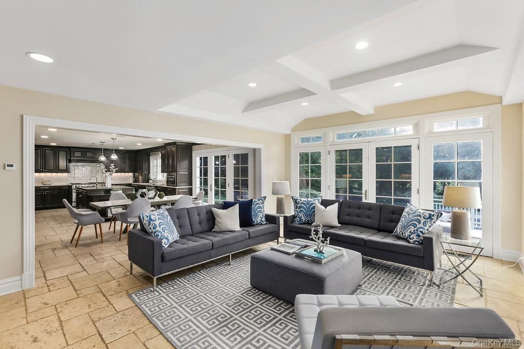 Dining room, Interior, Kitchen, Living room, Pendant Lights, Recessed Lighting