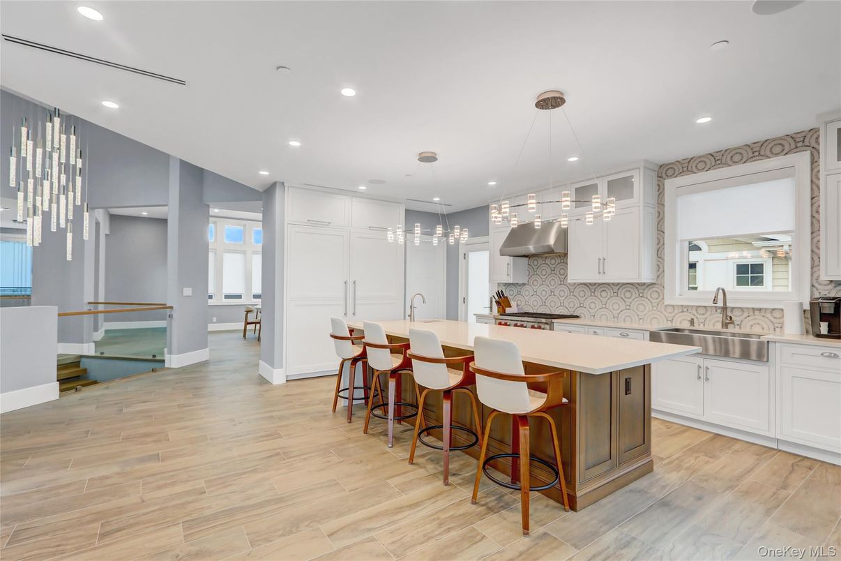 Interior, Kitchen, Pendant Lights, Recessed Lighting, Wood Texture Flooring