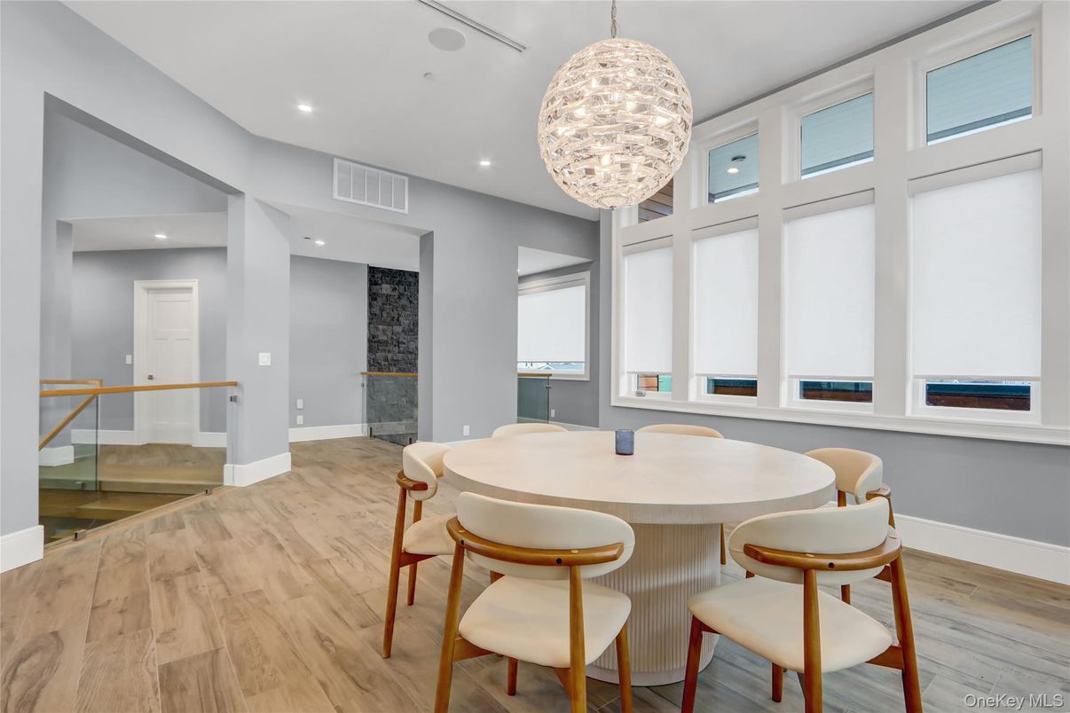 Chandelier, Dining room, Interior, Recessed Lighting, Wood Texture Flooring