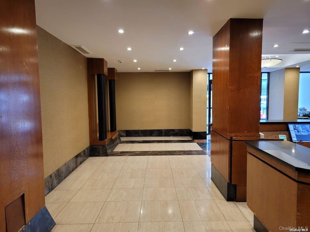 Interior, Recessed Lighting