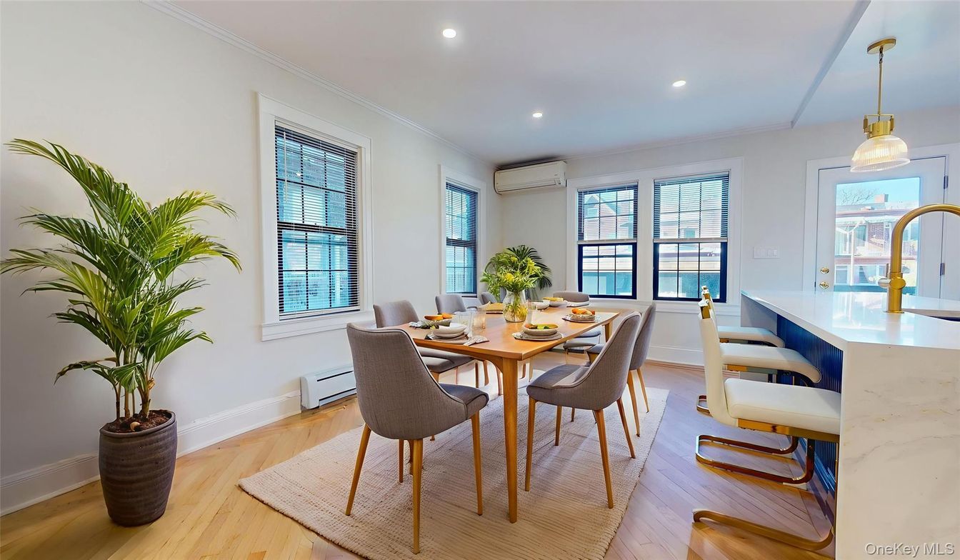 Dining room, Interior, Pendant Lights, Recessed Lighting, Wood Texture Flooring