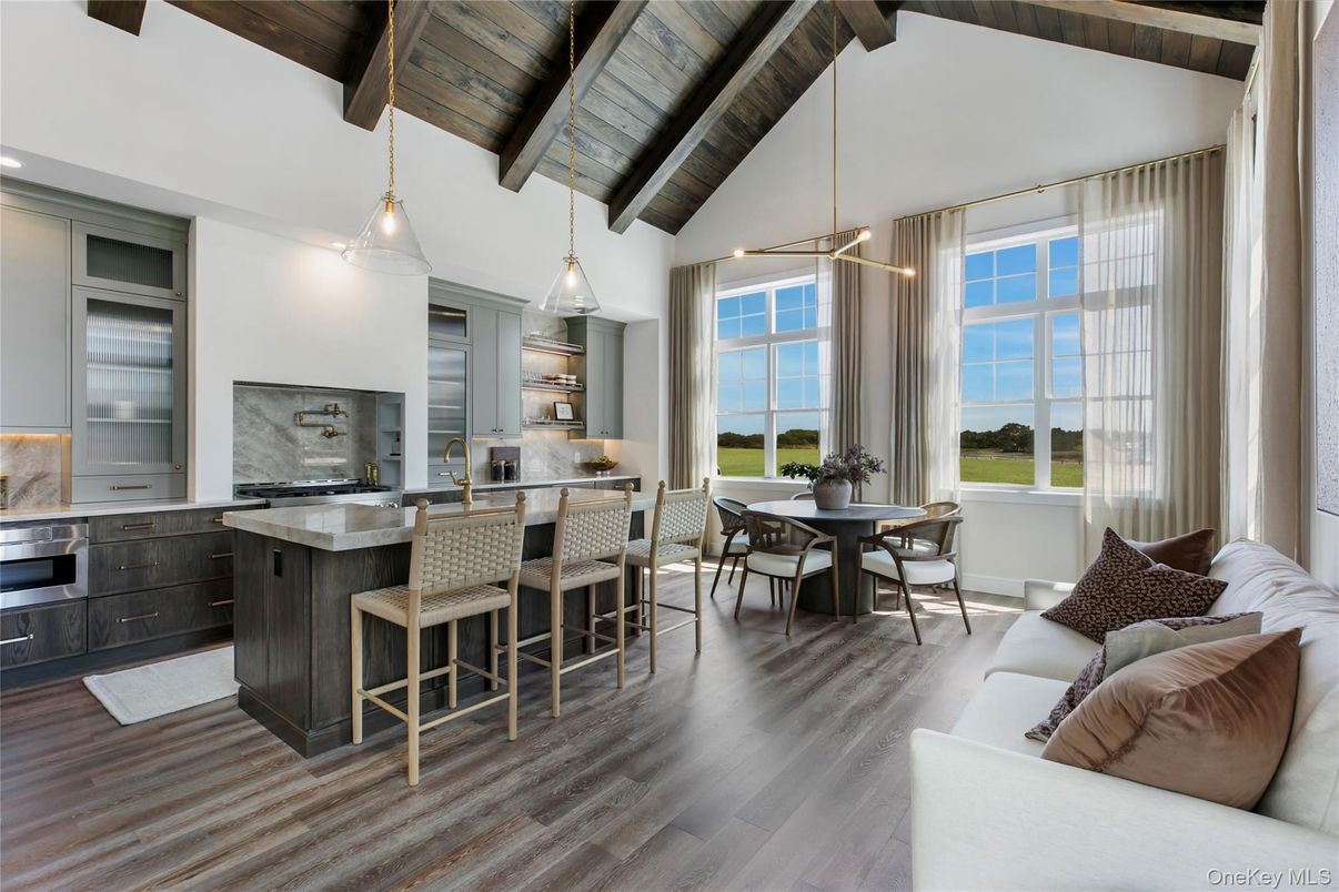 Dining room, Interior, Kitchen, Living room, Pendant Lights, Stainless Steel Appliances, Wooden Beams, Wooden Ceilings, Wood Texture Flooring