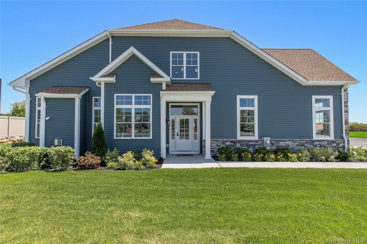 Exterior, Facade, American Craftsman