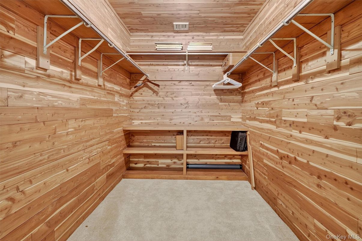 Empty room, Interior, Wooden Ceilings, Wooden Walls