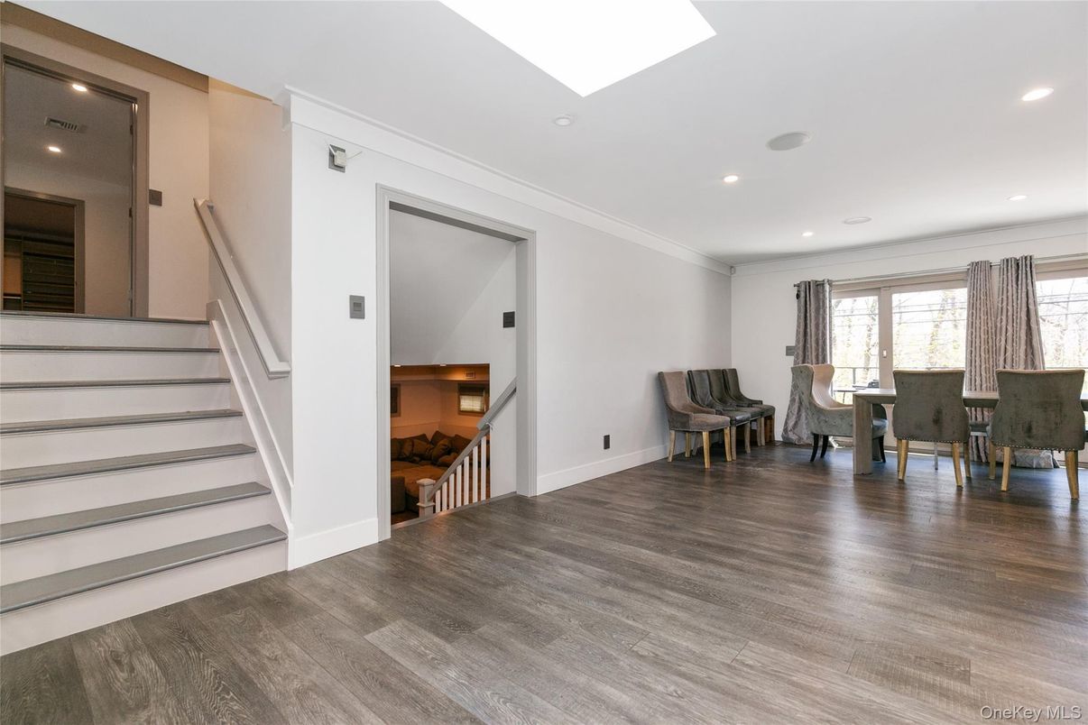 Dining room, Interior, Recessed Lighting, Wood Texture Flooring
