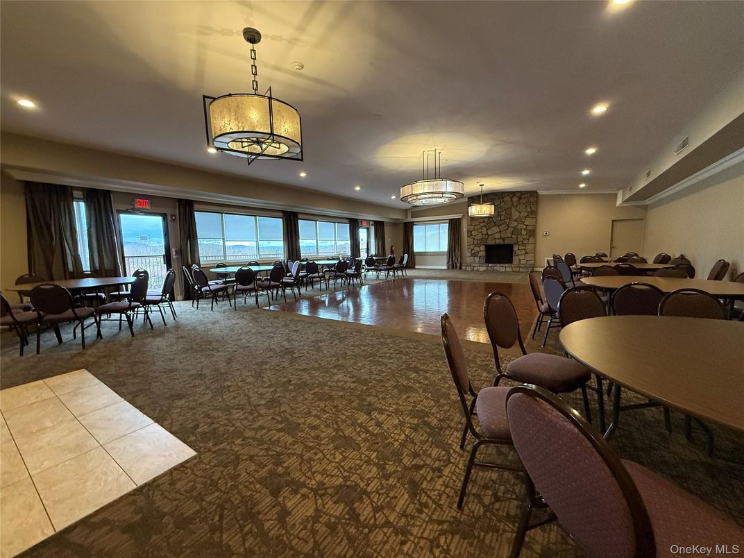 Dining room, Interior, Recessed Lighting, Stone Walls