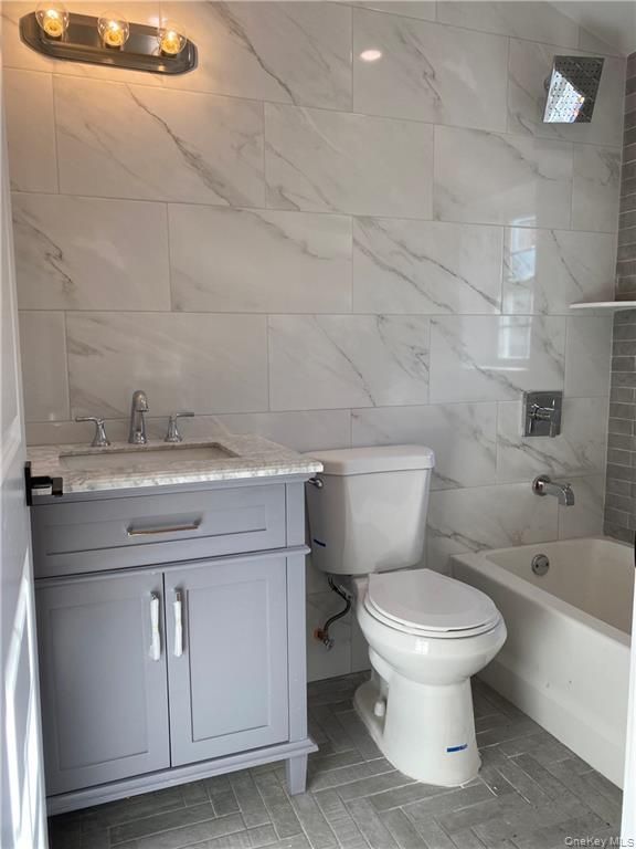 Bathroom, Interior, Marble Walls