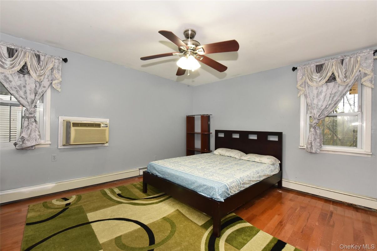 DE Listing image placeholder