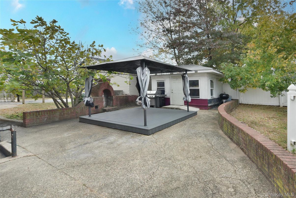 DE Listing image placeholder