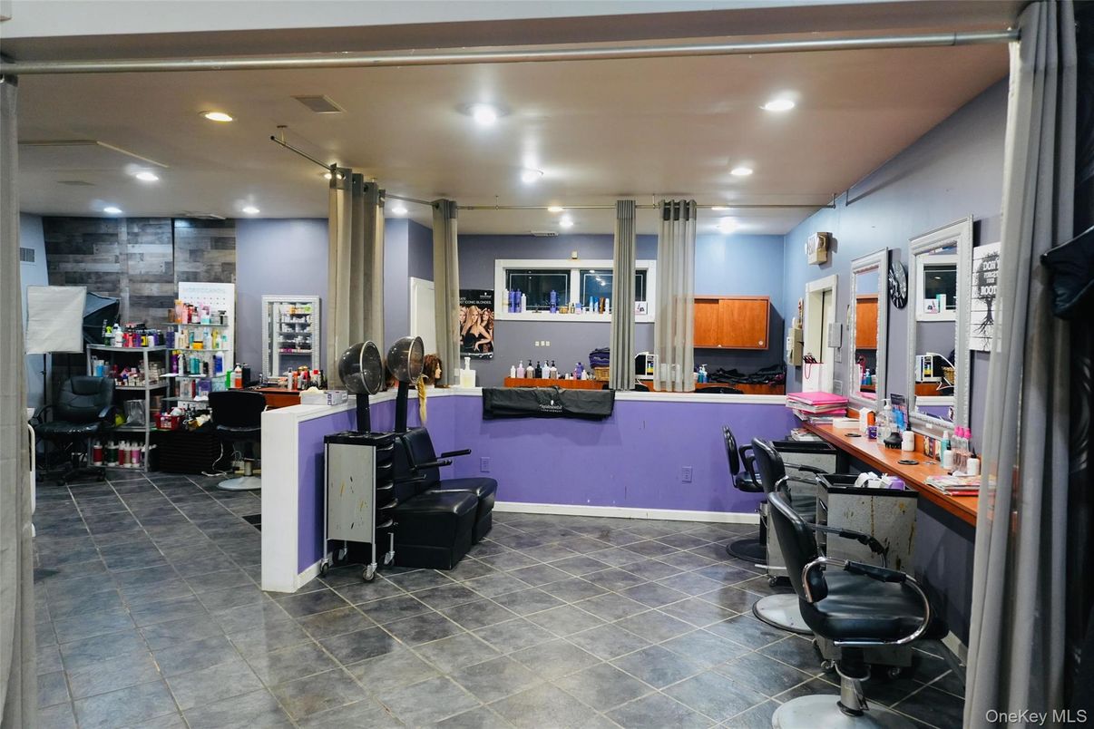 Interior, Recessed Lighting