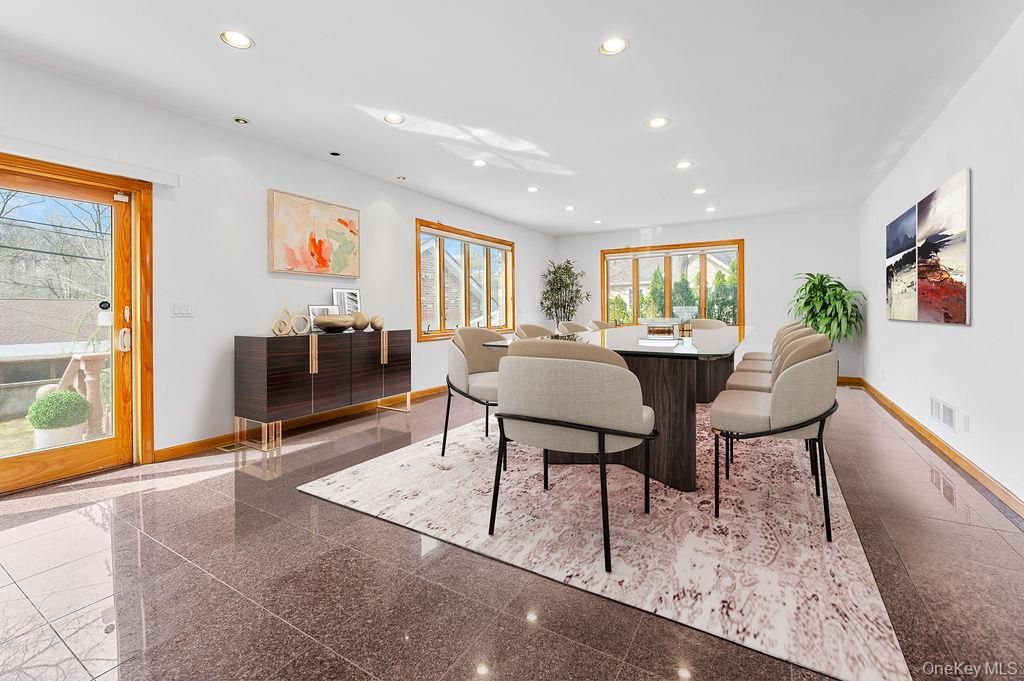 Dining room, Interior, Recessed Lighting