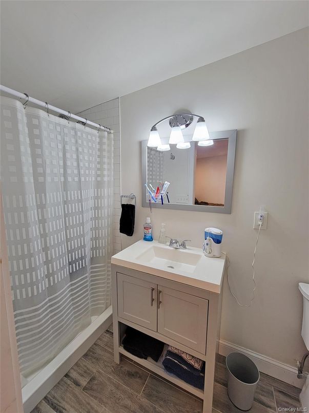 Bathroom, Interior, Wood Texture Flooring