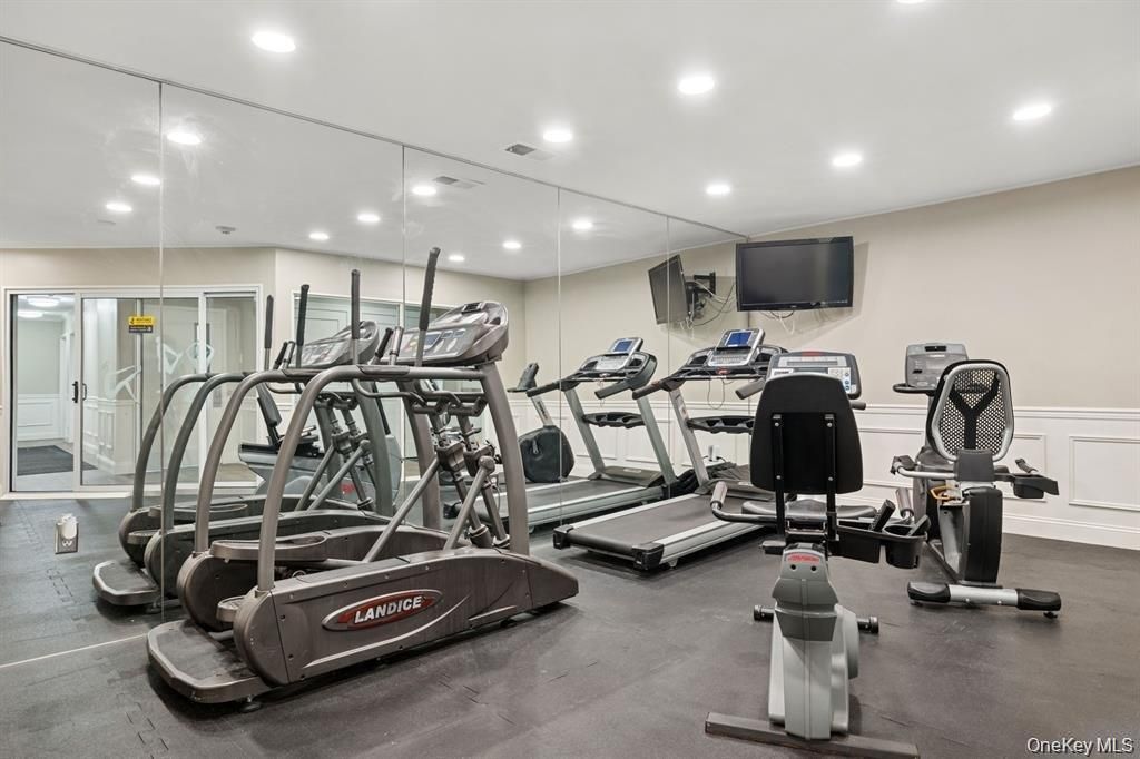 Fitness Equipment, Gym, Interior, Recessed Lighting