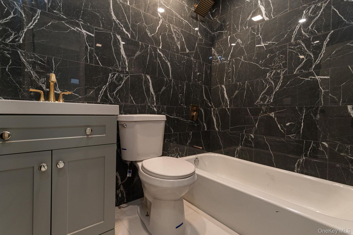 Bathroom, Interior, Marble Walls