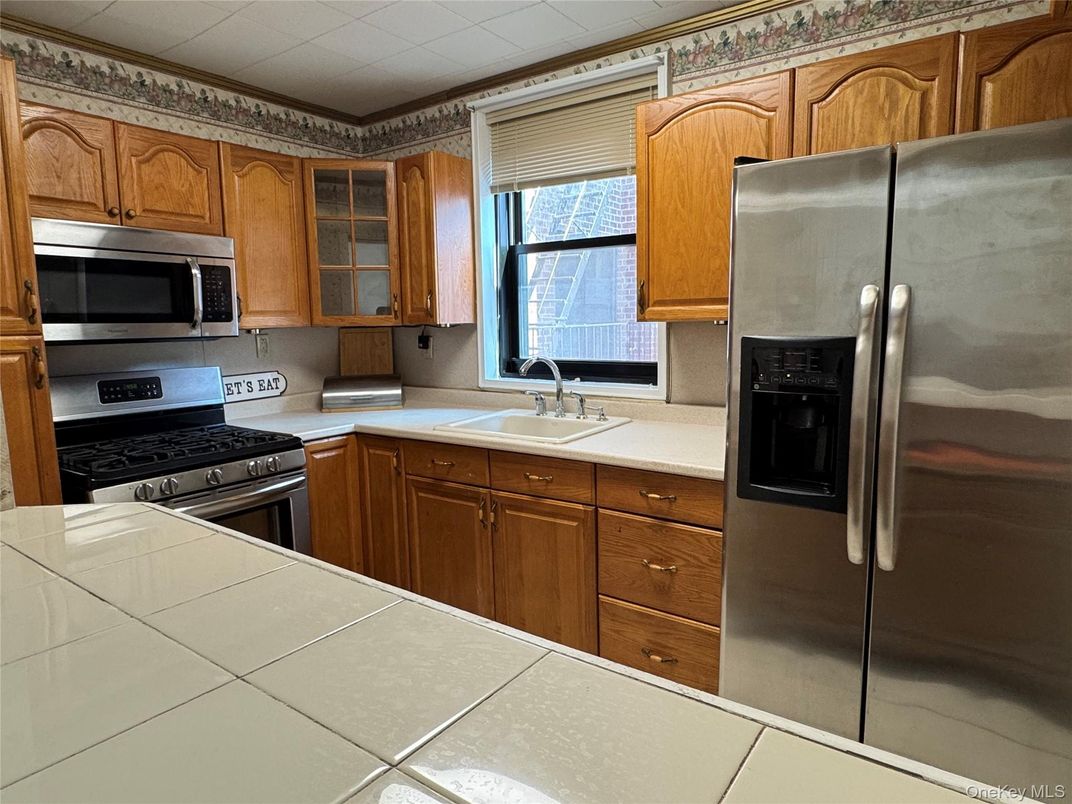 Interior, Kitchen, Tile Countertops